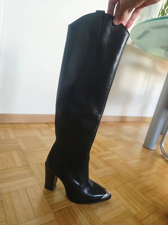 Scarpe da donna: Hohe, ungetragene Lederstiefel, Gr. 39  – Nuovo e nell'imballaggio originale da Bülach venduto da ora_7rpd 3