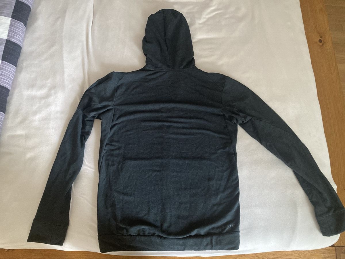 Nike Giacche: Nike Dri-Fit Trainingsjacke Gr. S Dunkelgrau – Usato da Staad SG venduto da gab_7dr9 3