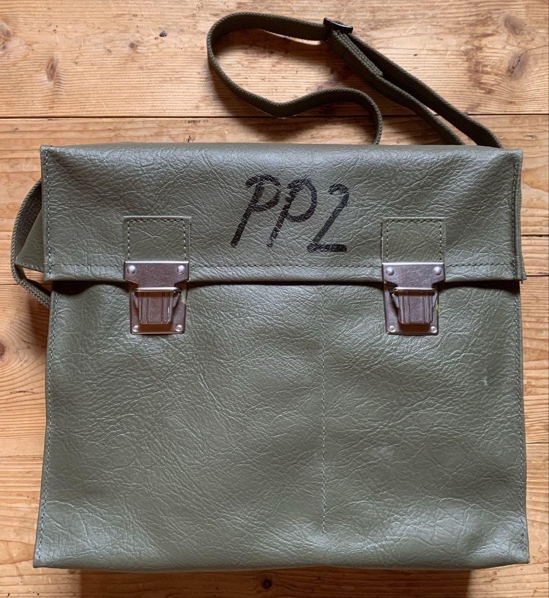 Schweizer Armee Taschen: Verbandtasche der CH Armee – Gebraucht aus Goldingen von Bergler012