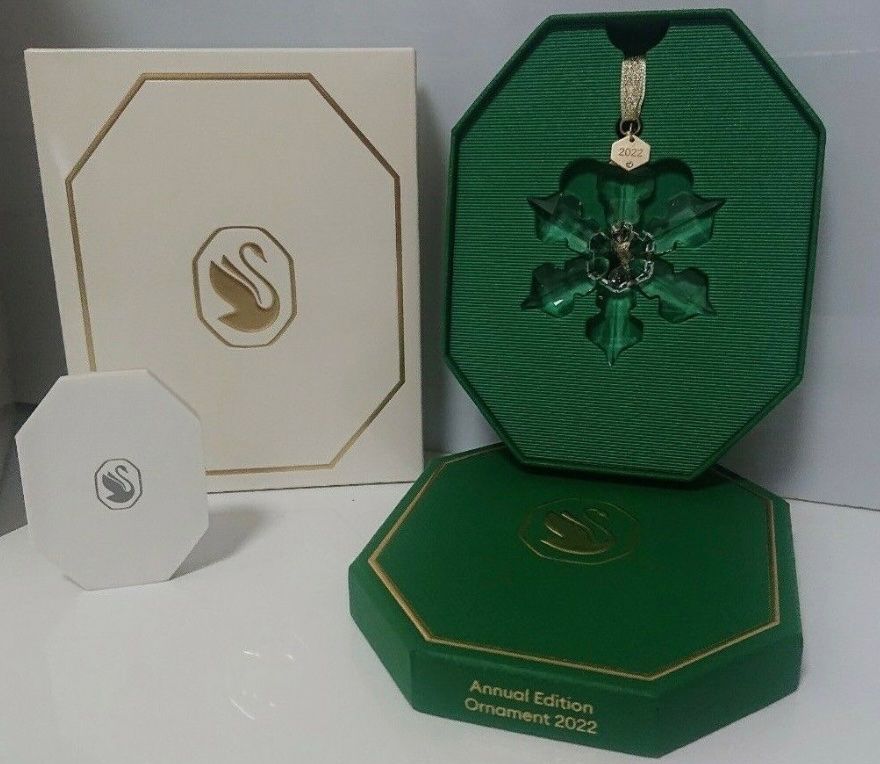 Swarovski Tutte le decorazioni: Swarovski Stern Ornament 2022 Gross – Nuovo e nell'imballaggio originale da Wil SG venduto da Sissi..79..