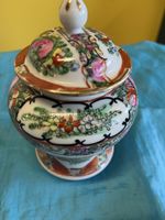 Chinesische Rose Mandarin Zuckerdose mit Deckel antik