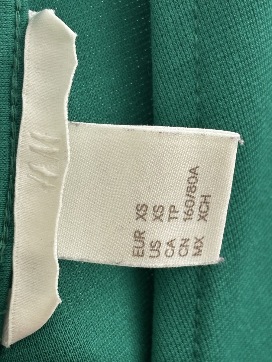 H&M Kleider: Kleid grün xs – Gebraucht aus Sulzbach von dfrey25 2