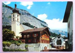 Flims, Dorfpartie mit Flimserstein