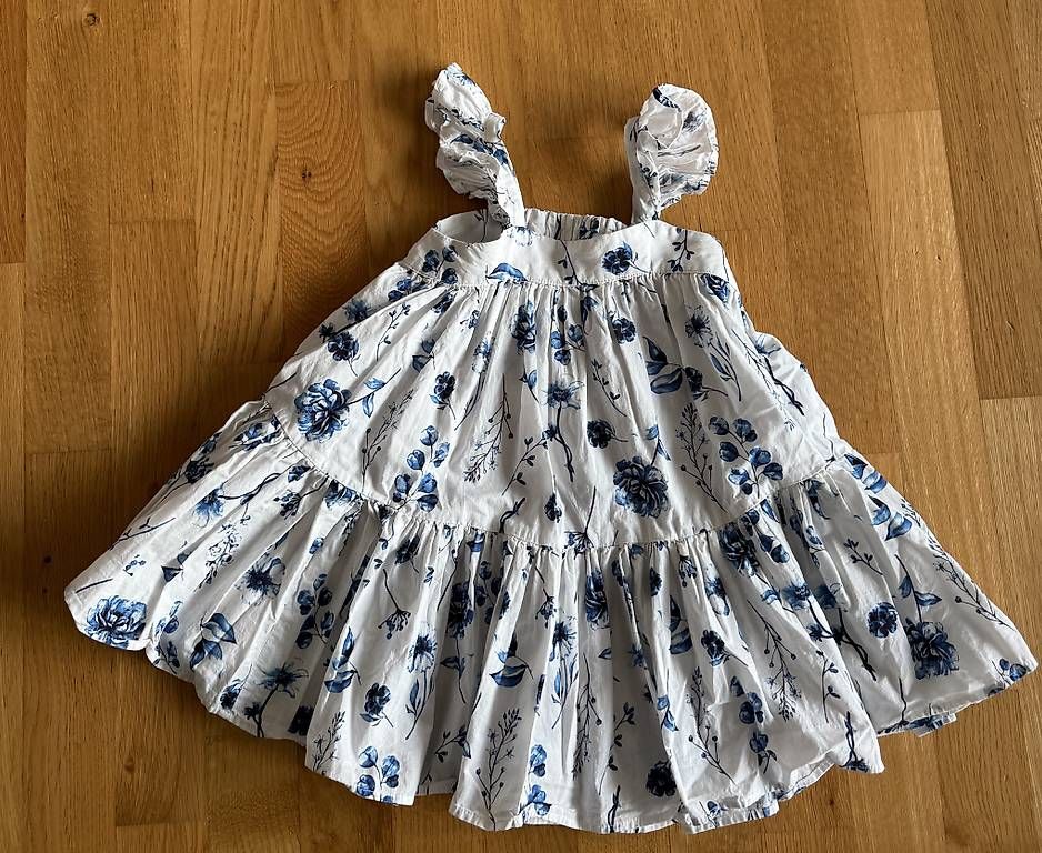 Next Kleider & Röcke: Next Kleid Mädchen gr. 104 – Gebraucht aus Seuzach von Eve87