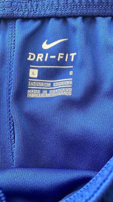 Pantaloni: Short chelsea – Usato da Bevaix venduto da FloNat02 1