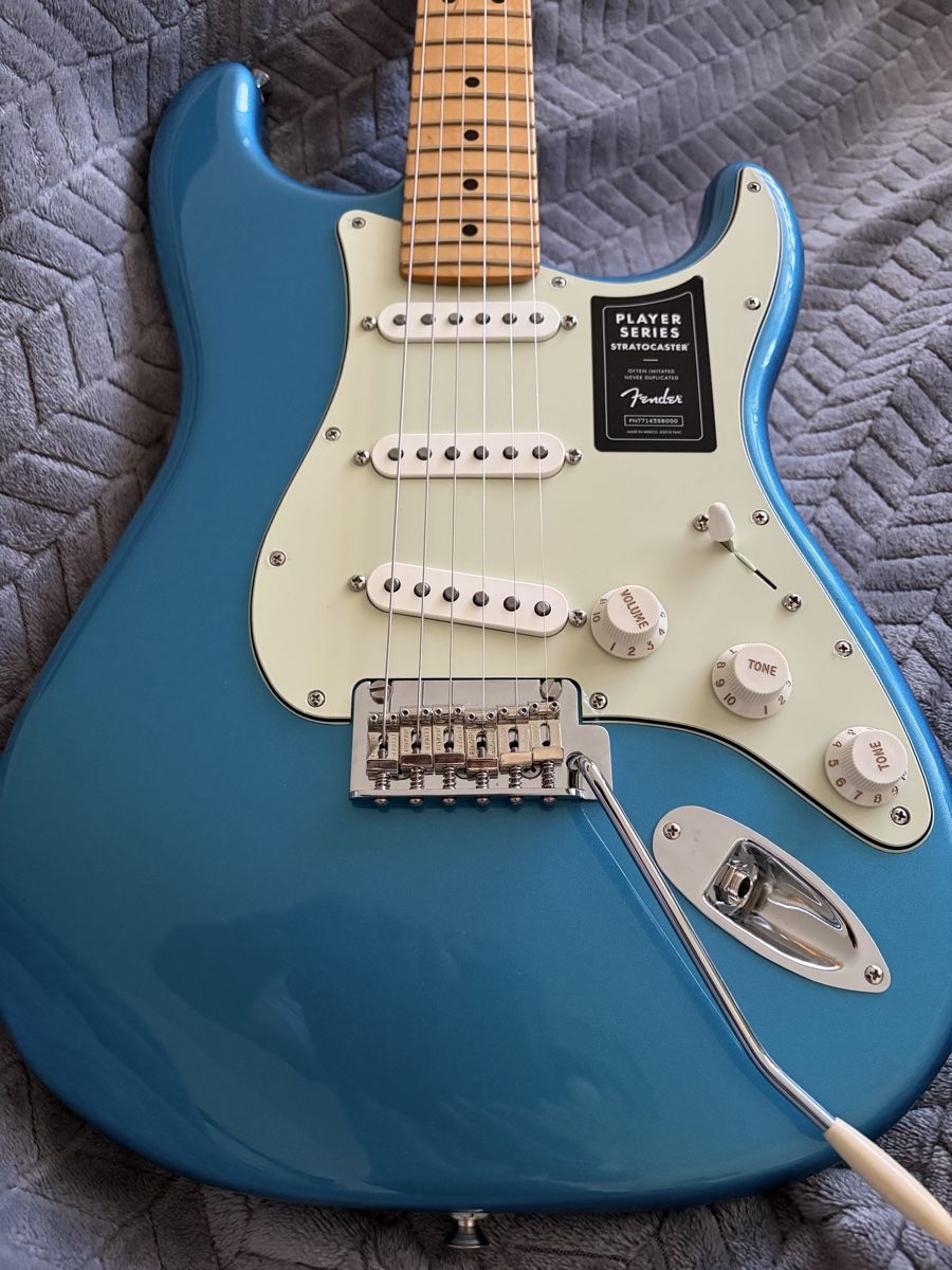 Fender Instruments de musique: Fender Stratocaster Player LPB – Neuf (Voir description) à Riehen par Pnewyork 1