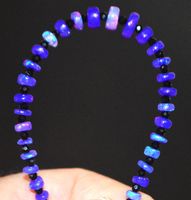 Armband L-7539 – Äthiopische Blaue Feuer Opal Rondellen 3,5
