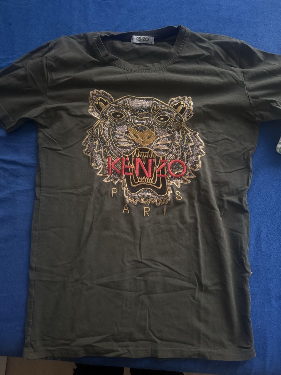 Kenzo T-Shirts: Kenzo Tshirt – Gebraucht aus Volketswil von jer_mq6q 1