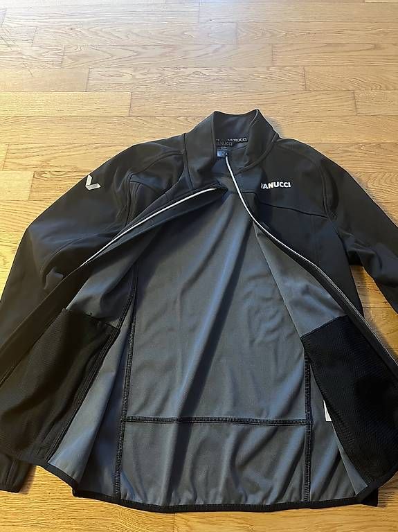 Giacche: Vanucci Softshelljacke Grösse M – Usato da Kriens venduto da maba1978 2