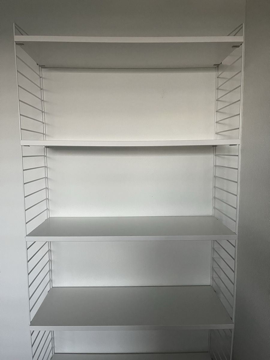 Scaffali: String Regal weiss, sehr guter Zustand – Usato da Erlinsbach venduto da anfrimon 3