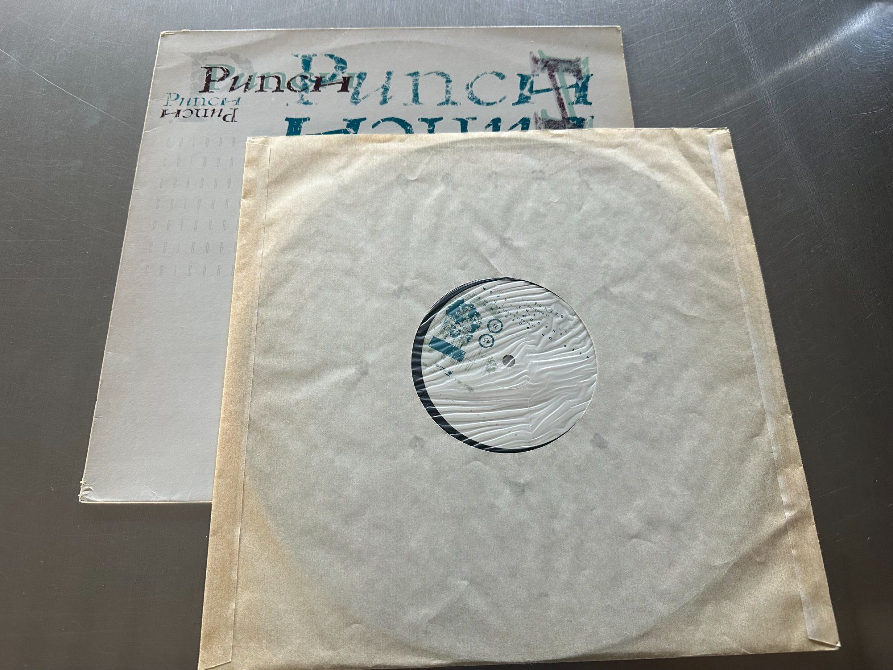 Dischi in vinile: COULOUR BOX 12 PUNCH - 4AD RECORDS – Usato da Sion venduto da jaipur1401 2