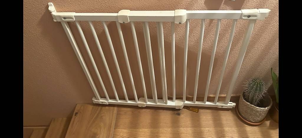 Tutto per la sicurezza: Treppenabsperrgitter Kinder – Usato da köniz venduto da nic_c2sq