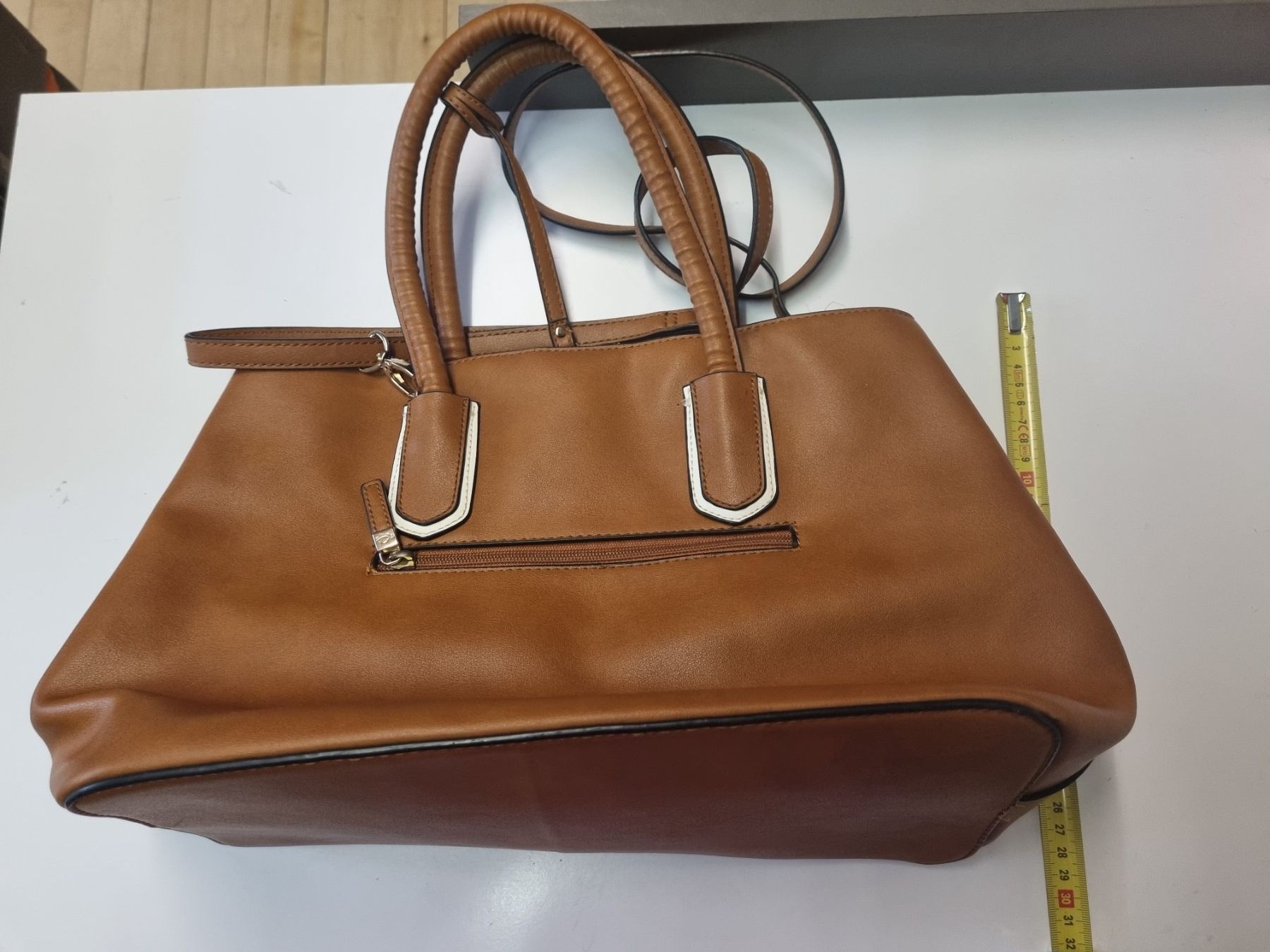 Taschen für Damen: Carpisa Handtasche – Gebraucht aus Schönenwerd von Chez_Mimi 1
