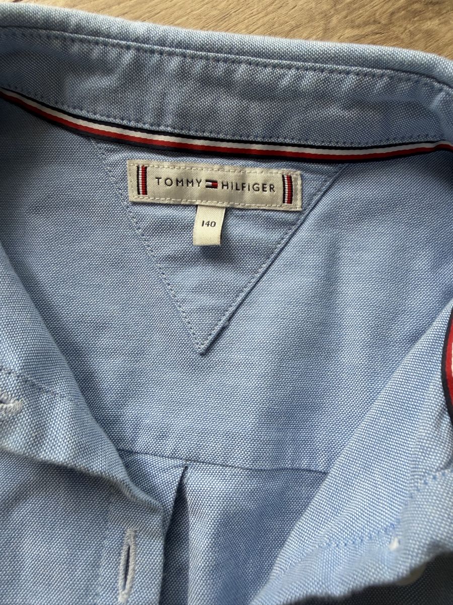 Tommy Hilfiger Camicie, T-shirt & Polo: Tommy Hilfiger Hemd gr.140 – Usato da Kriessern venduto da Kramar12