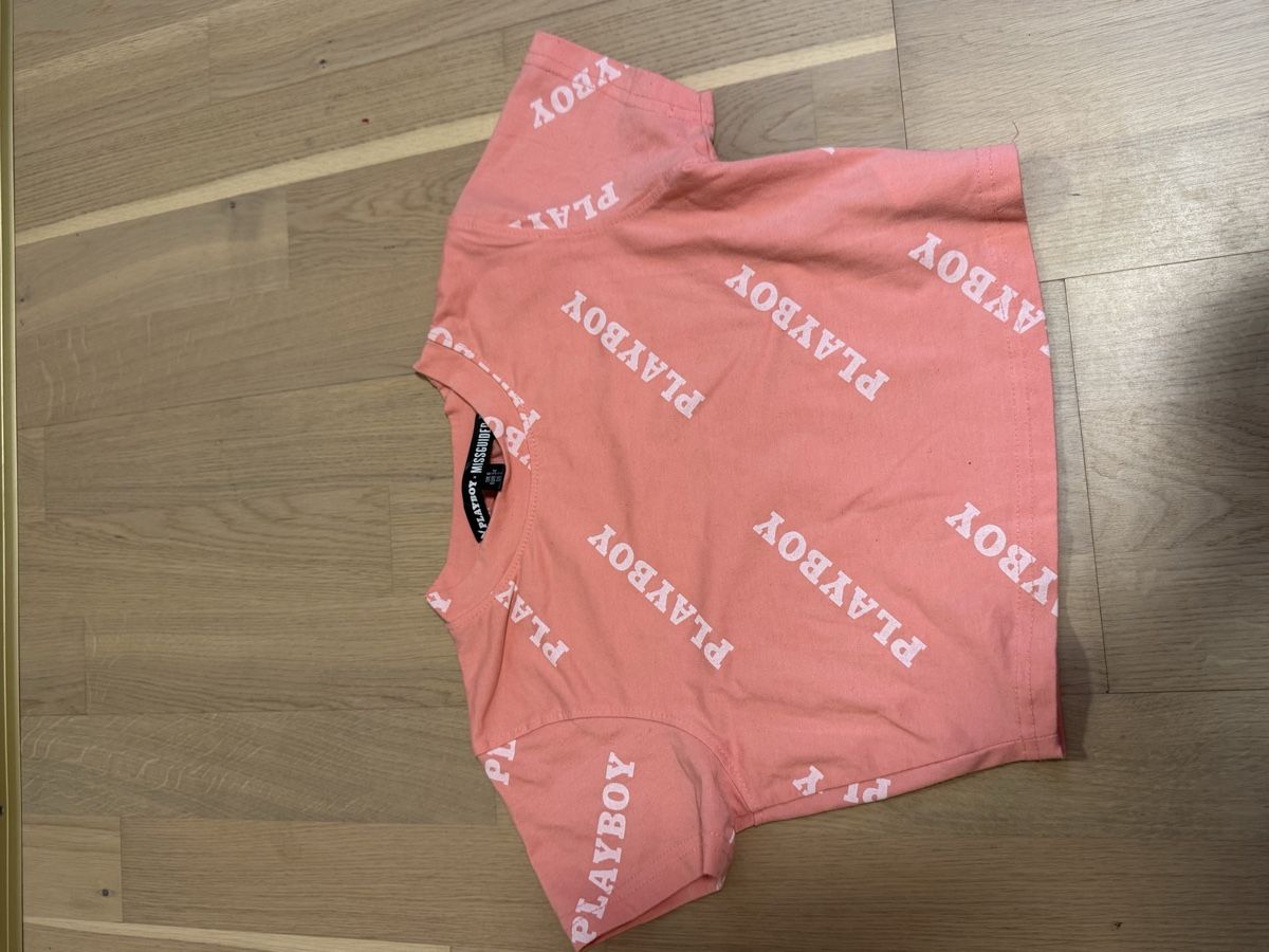 Top: Playboy Croptop 34 – Nuovo (secondo la descrizione) da Malans GR venduto da mino_13