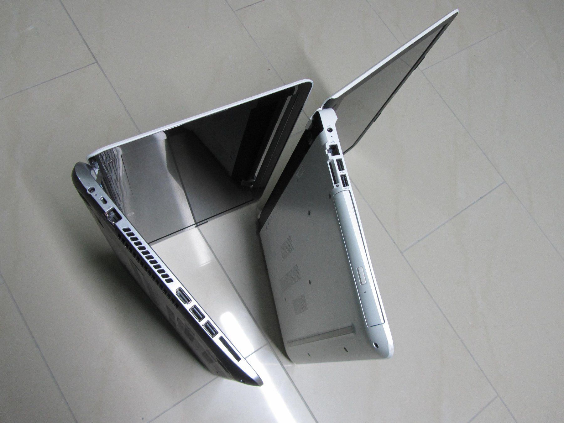 Hewlett Packard Notebook: 2x HP Pavilion Laptop – Difettoso da moosseedorf venduto da RTN10 3
