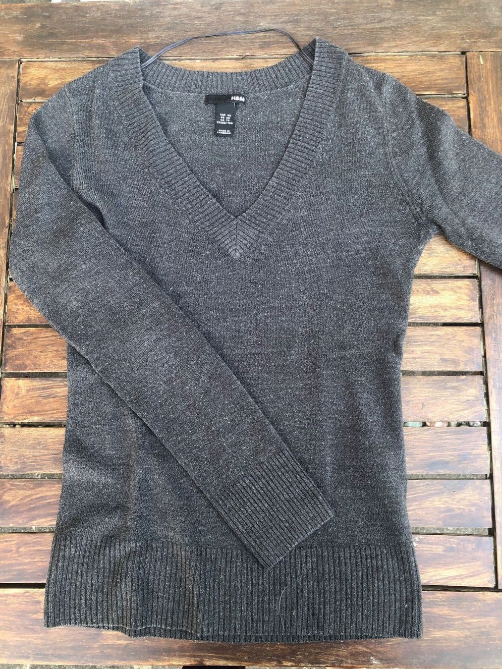 H&M Maglioni & Felpe: Grauer Pullover H&M – Usato da Gamprin venduto da Minabal