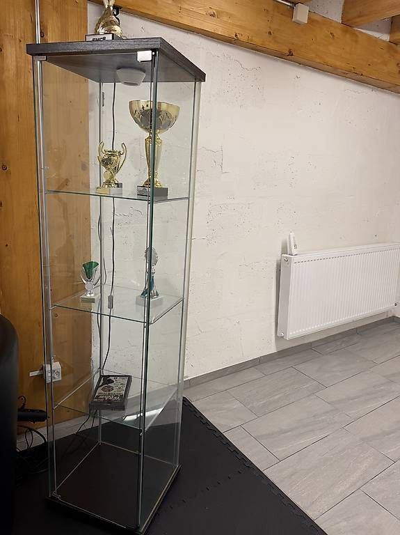 Vetrine: Vitrine  – Usato da Wilen b. Wil venduto da Valerx 1