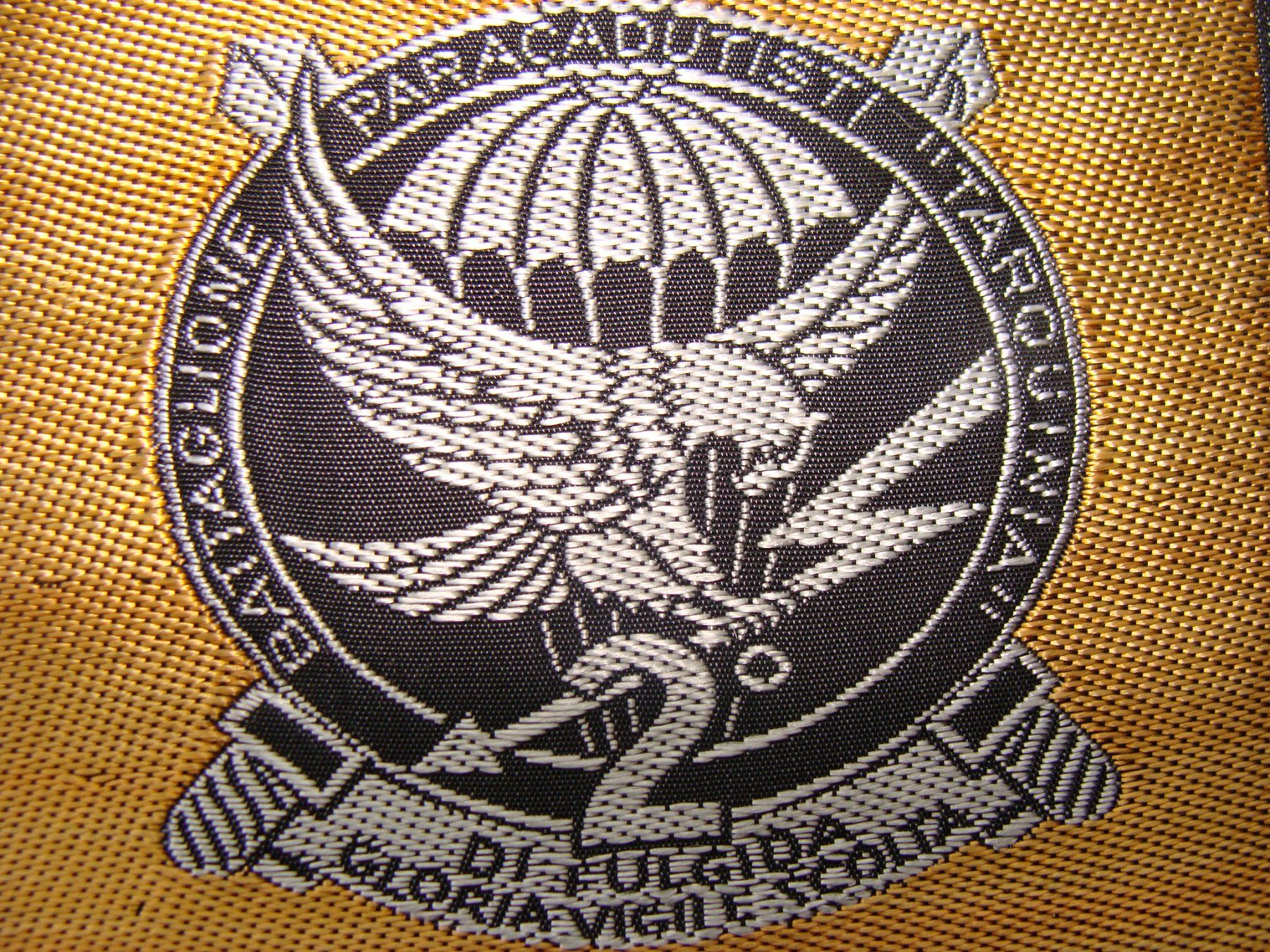 Placchette & Badge: Lot de l'armée italienne, anciens – Usato da Cuarny venduto da hen_g7hn 2