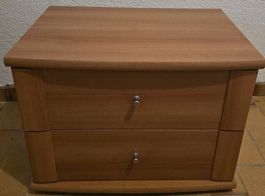 2xNachttisch Holz furniert 2 Schubladen guter Zustand