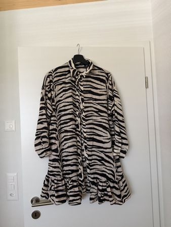 Zara Kleid m 