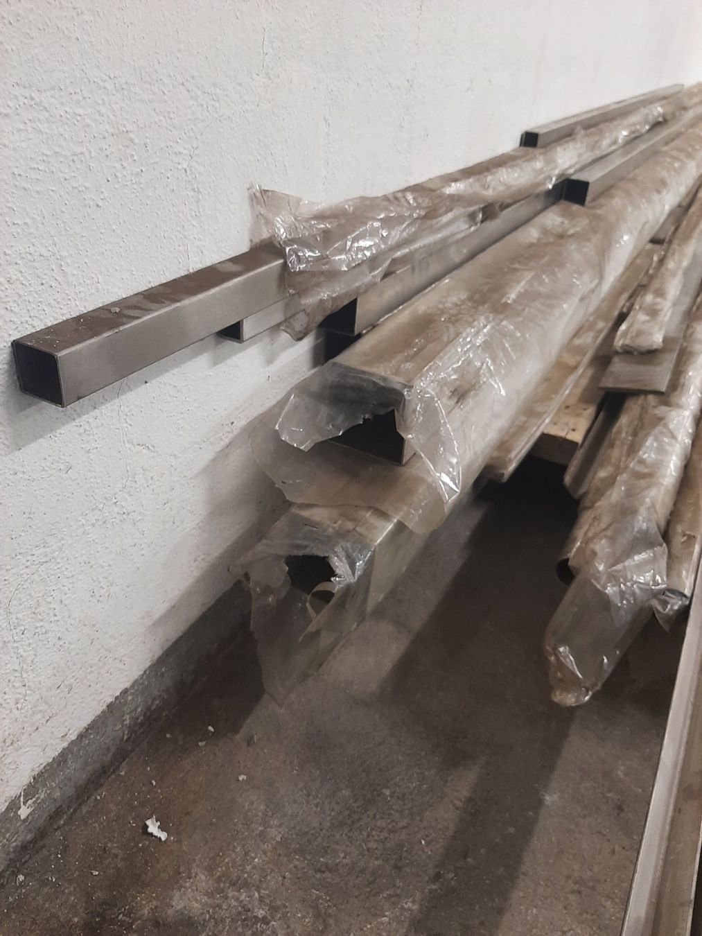 Profilati: Diverse Chromstahl Profile – Usato da Eschlikon TG venduto da Freitech.2015 6