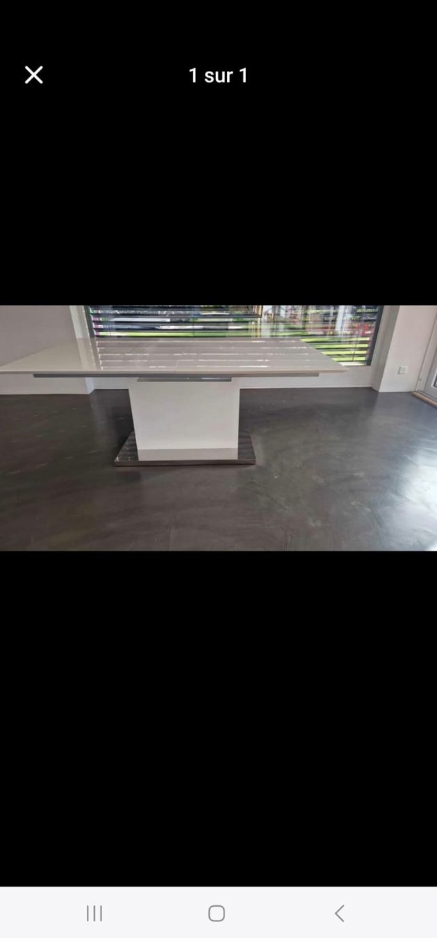 Conforama Tavoli: Table à manger design extensible, très bon état! – Usato da Leytron venduto da sva_9gp5