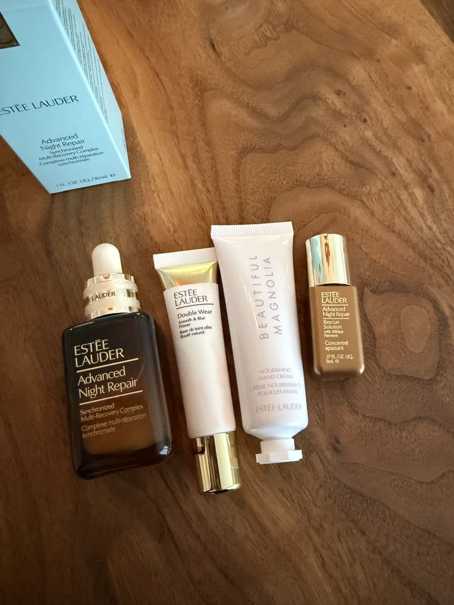 Estée Lauder Gesichtspflege: Estee Lauder Set – Neu (gemäss Beschreibung) aus Merlischachen von miakeli