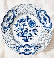 Meissen Zwiebelmuster Durchbruchteller 1. Wahl, ca.1815–1924
