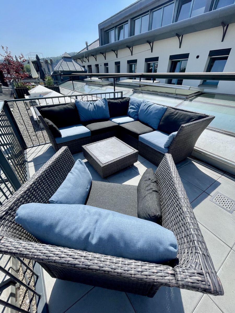 Sofas: Rattanlounge – D'occasion à St.Gallen par Tizi1986