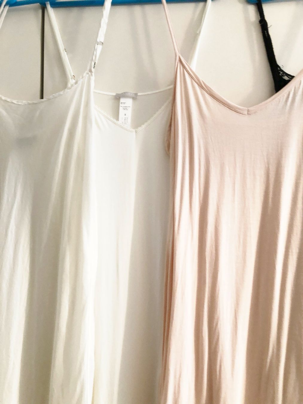 Negligees & Pyjamas: Damen-Edelnachthemden - Grösse M – Neu (gemäss Beschreibung) aus Glattbrugg von Ariel012 6