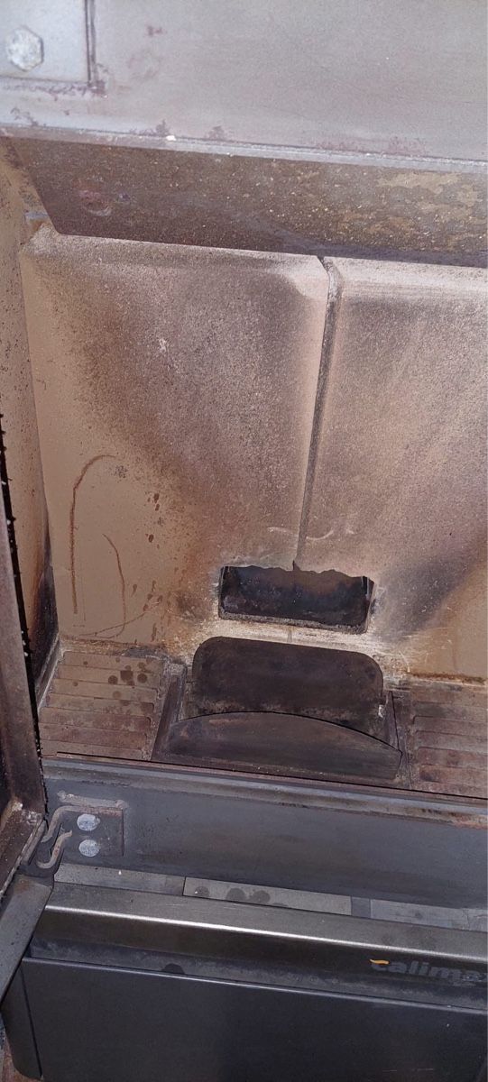 Poêles de chauffage: Fourneau à Pellet – D'occasion à La Chaux-de-Fonds par Floranstump 3