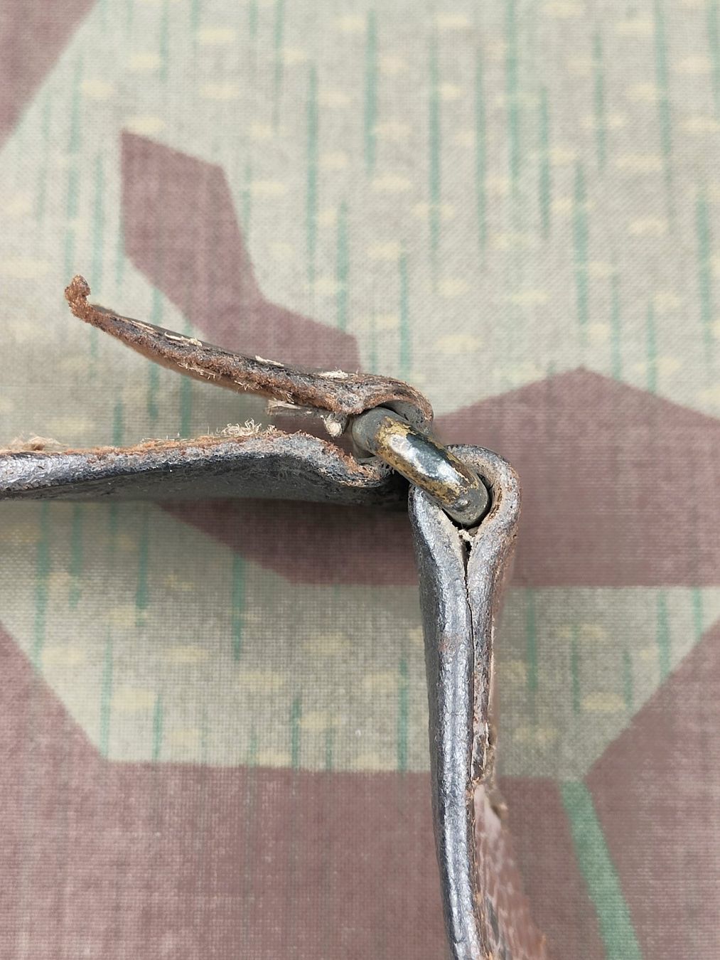 Schweizer Armee Uniformen: Leibgurt Ord. 1861, Variante 1, 85 cm – Gebraucht aus Bauma von SwissMilitaria 6