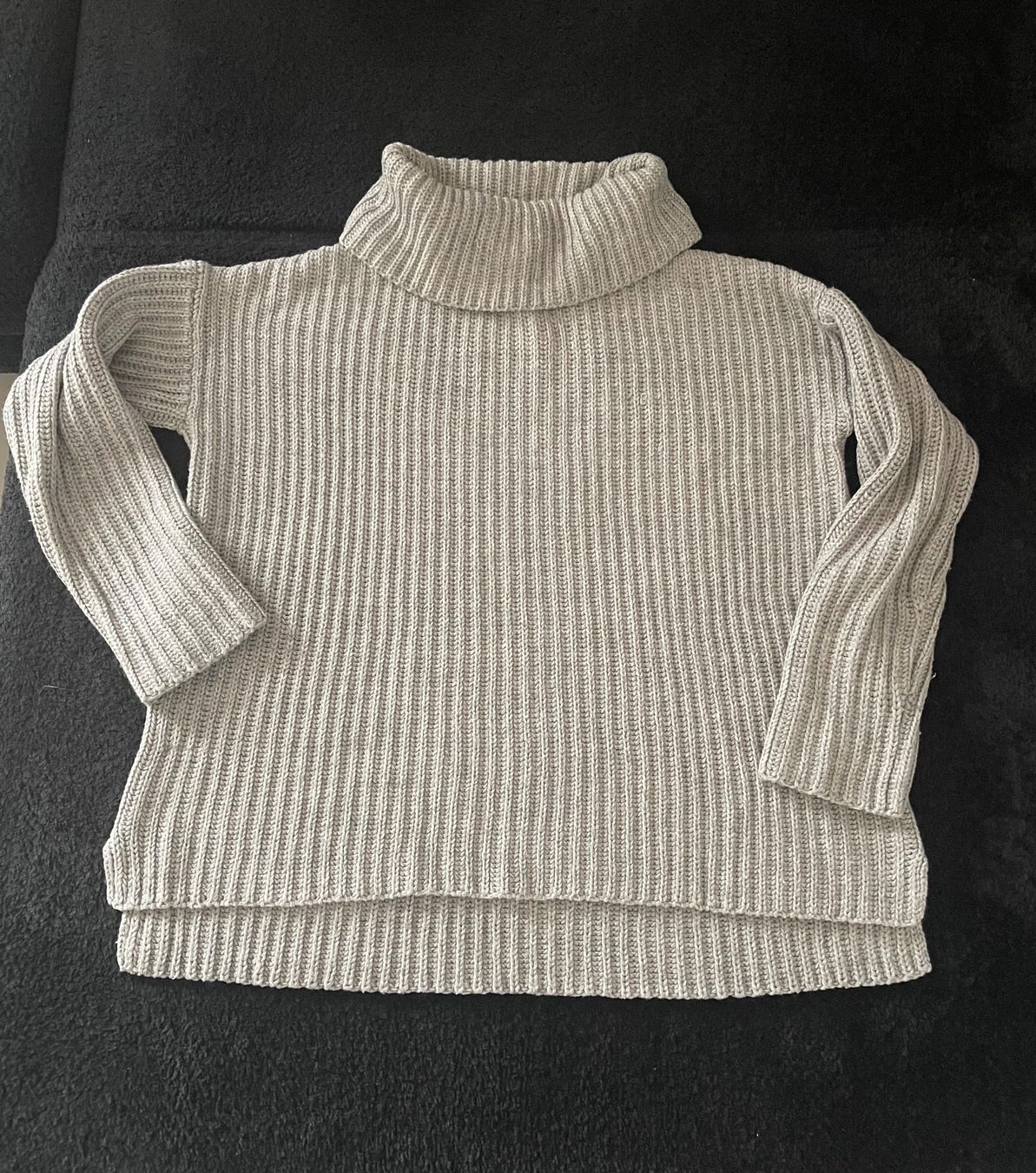 Maglioni & Felpe: Strickpullover Gr 38/40, Grau, 15% Wolle, Zalando – Usato da Wangen b. Olten venduto da VeraHa