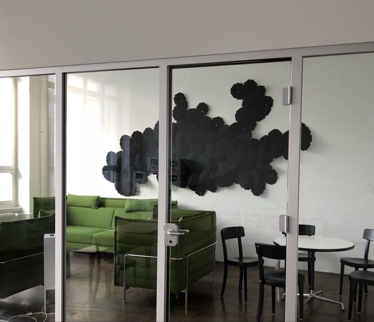 Alle Dekorationen: Kvadrat Clouds Bouroullec – 49 Akustik-Wandmodule – Neu (gemäss Beschreibung) aus Gockhausen von iaolo 3