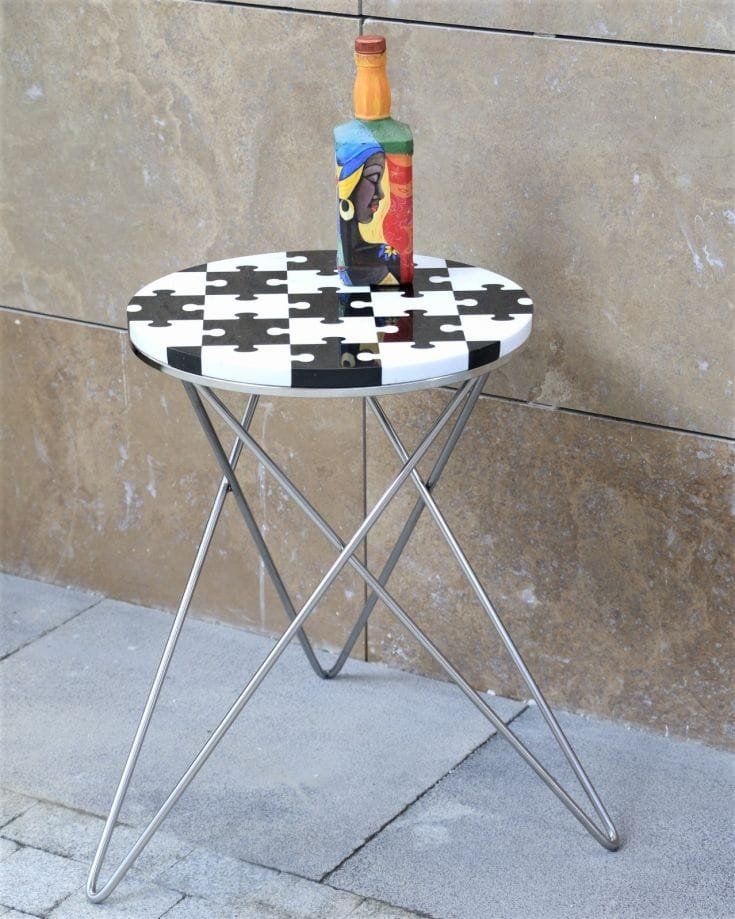 Tavoli: Puzzle Marmor Kaffeetisch einzigartiges Designerstück – Nuovo e nell'imballaggio originale da Kloten venduto da Retrofashion