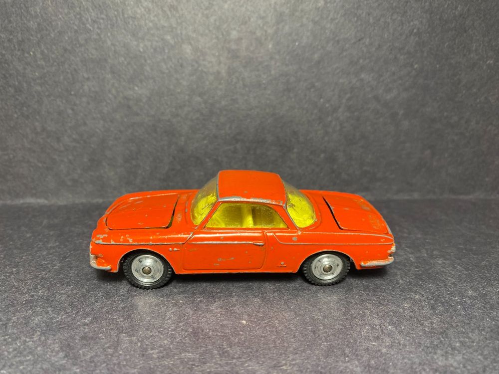 VW Volkswagen 1500 Karmann Ghia Coupé - Corgi Toys 2