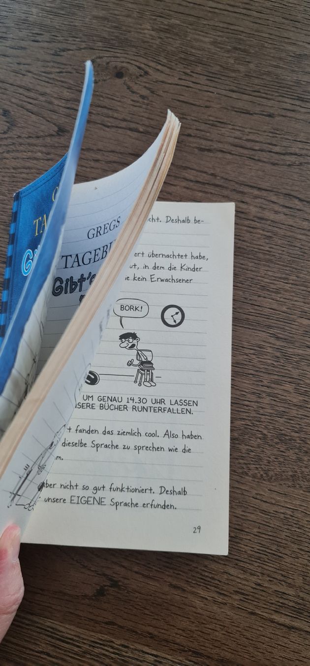 Libri: Gregs Tagebuch 2 - Gibt's Probleme? – Usato da Bülach venduto da Rommar 1