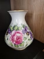 Handbemalte Blumenvase, Goldrand, Bavaria