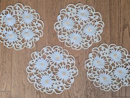 Deckeli Edelweiss, bestickt 4er Set