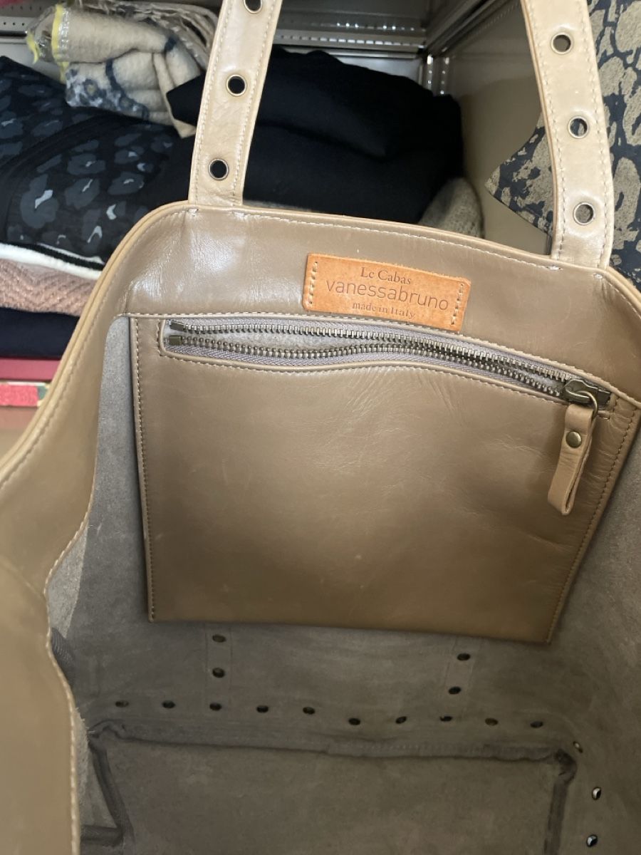 Vanessa Bruno Borse: Vanessa Bruno Cabas Tote Leather – Usato da Zürich venduto da Flaviavirginia 2