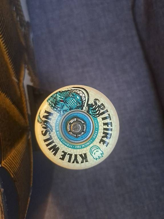 Skateboards: Profi Skateboard  Thunder Trucks / Spitfire Wheels – Usato da Rikon im Tösstal venduto da MTremp 2