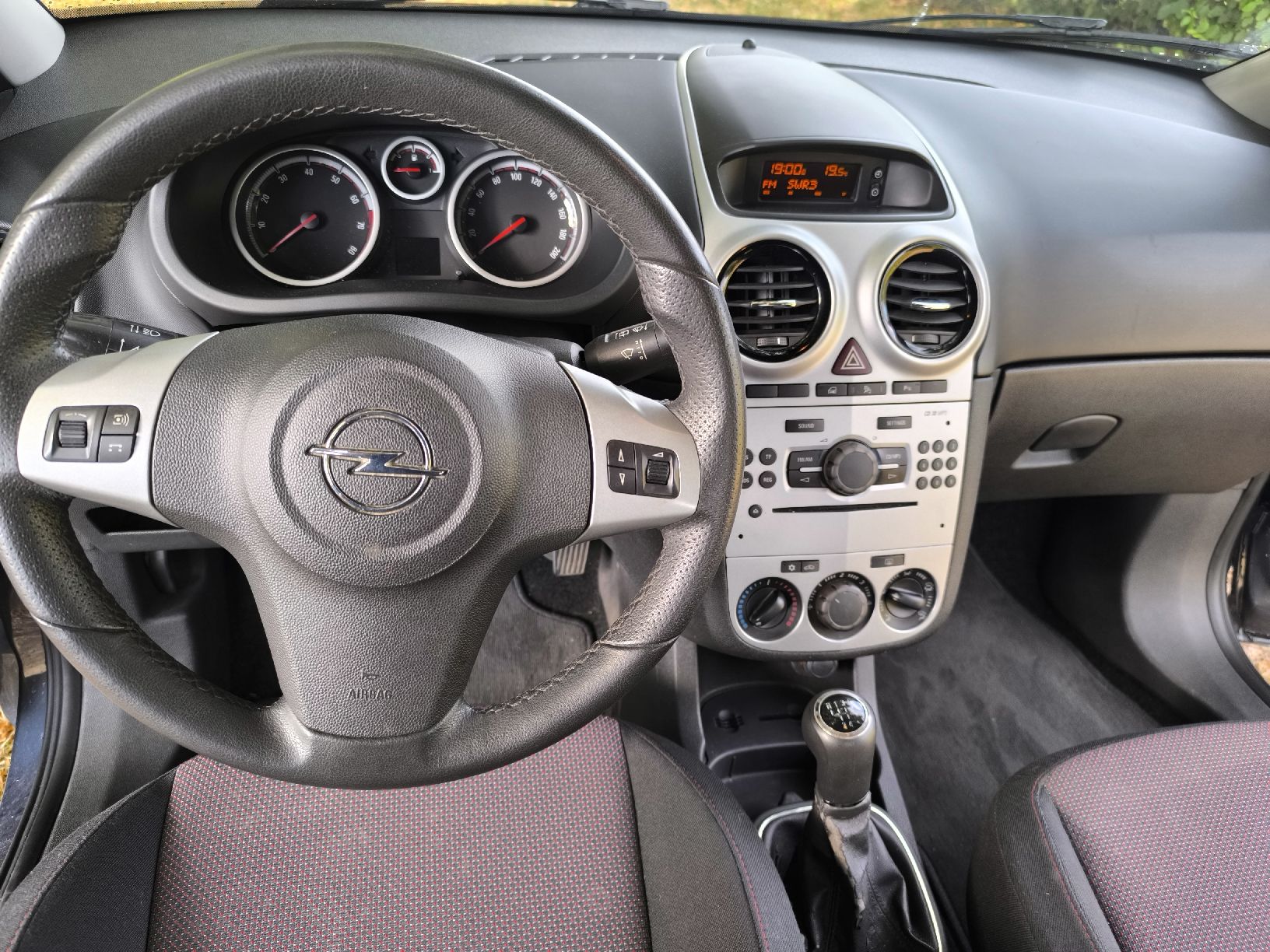 Opel Autos: Opel Corsa D 14 – D'occasion à Rekingen AG par Elvis23 9