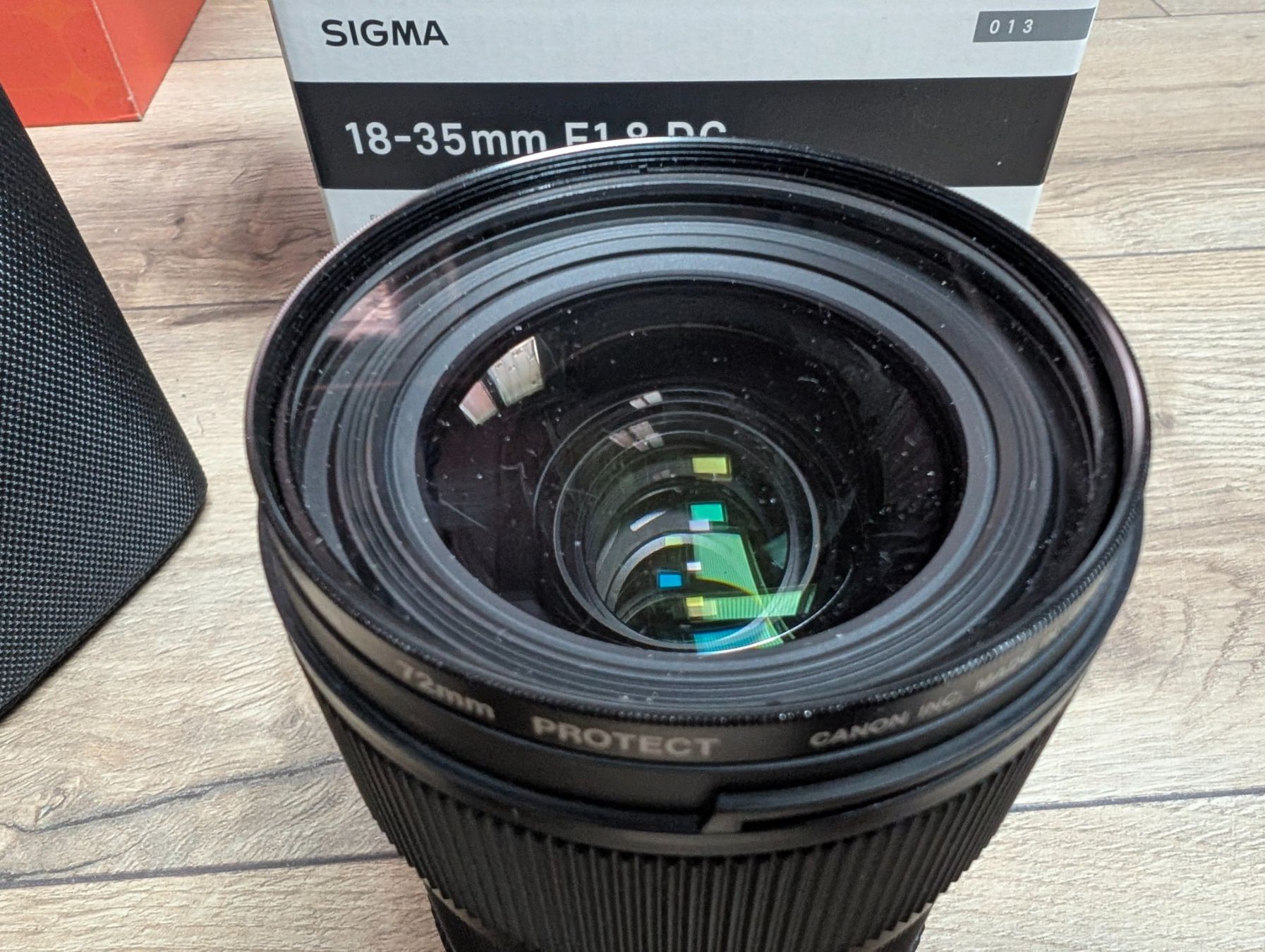 Sigma Obiettivi: Sigma EF 18-35mm F1.8 DC – Usato da Colombier NE venduto da Hanslepire 2