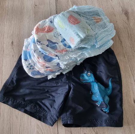 Badehose gr.110+7 Schwimmwindeln gr.L