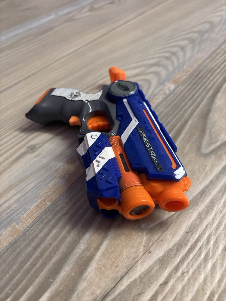 Nerf Giocattoli: Nerf Elite Firestrike  – Usato da Leuzigen venduto da Neoleu 1