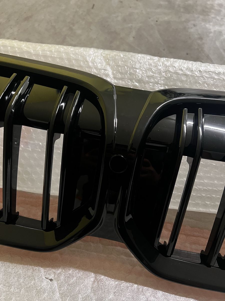 BMW Tutti pezzi di ricambio auto: BMW G21 Kühlergrill Schwarz Glänzend  – Nuovo (secondo la descrizione) da steinmaur venduto da andresvicent1 2