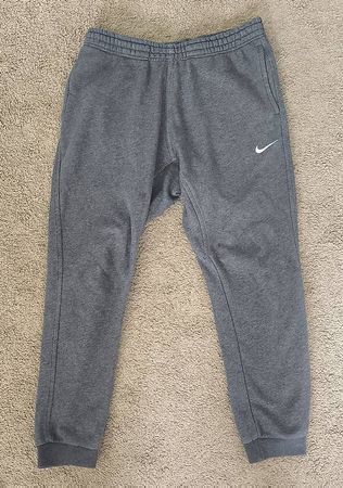 Nike Jogginghose Grau | Grösse L | 81% Baumwolle