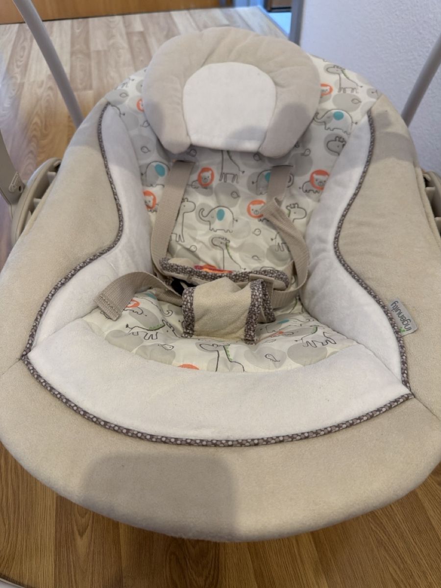 Sdraiette & Sdraiette a dondolo: Babyschaukel von Ingenuity mit Mobile und Melodien – Nuovo (secondo la descrizione) da Schaffhausen venduto da ana_swp2 4