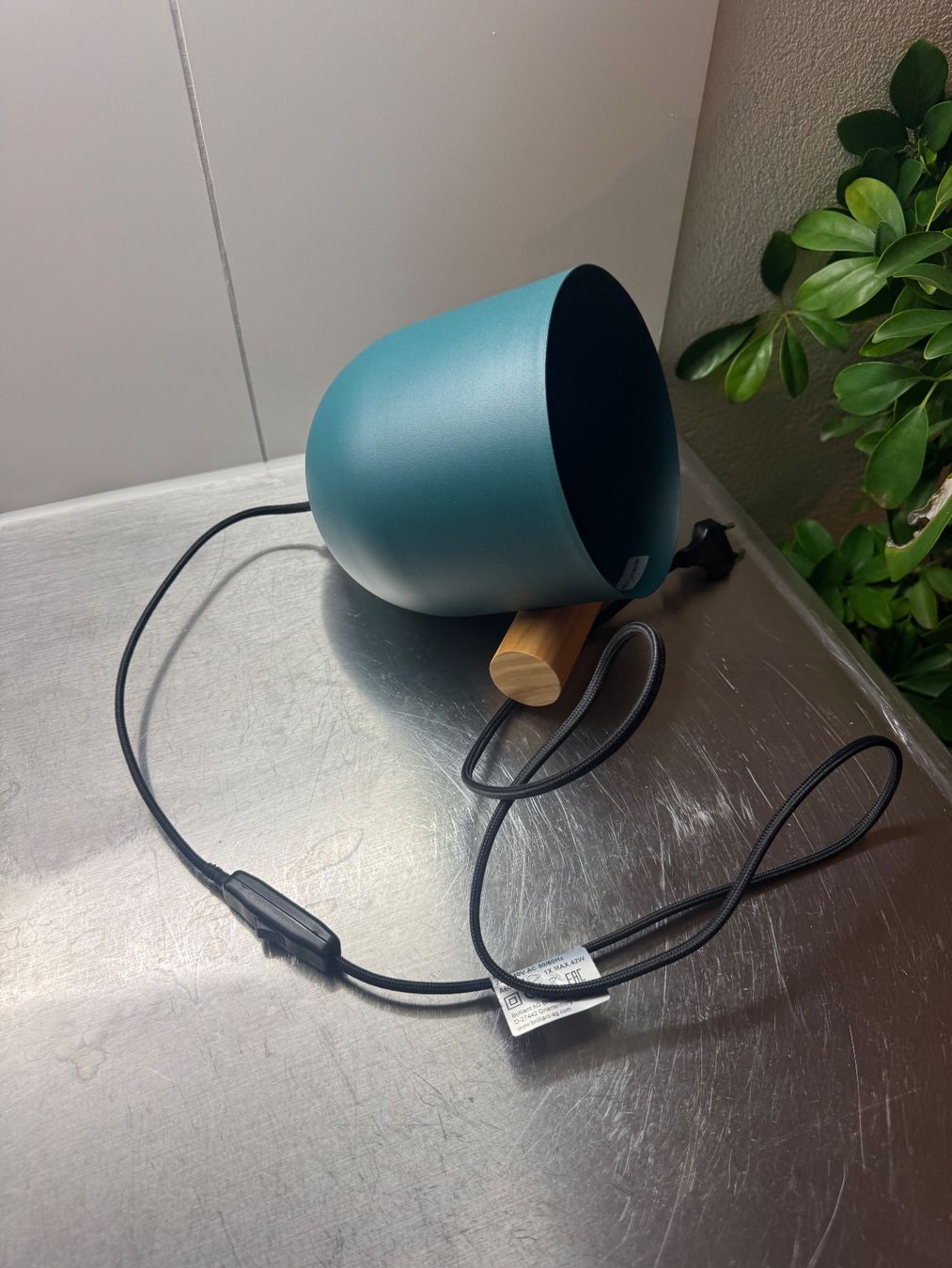 Westwing Lampade: Kleine Tischlampe mit Holz-Dekor – Usato da Zürich venduto da Mariaxlx 3